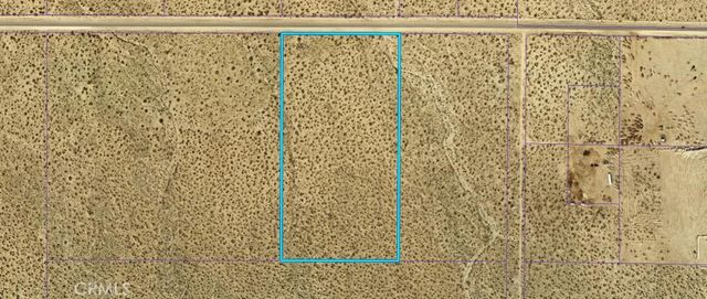 19 Avenue T, Sun Village, CA 93543