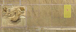 19 Avenue T, Sun Village, CA 93543