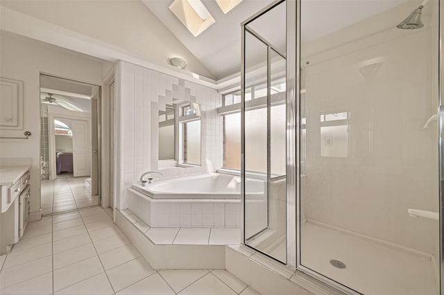 5437 Loch Lomond Drive, Houston, TX 77096