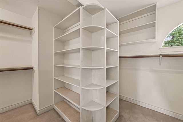 5437 Loch Lomond Drive, Houston, TX 77096