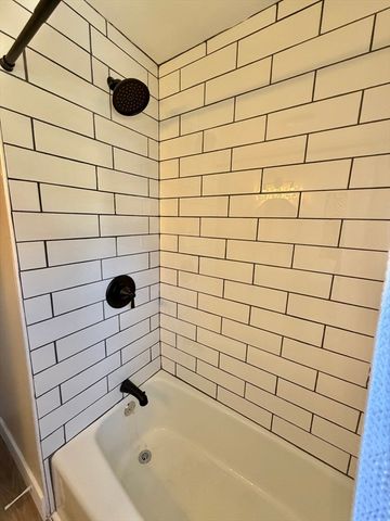26 Mt. Tom Ave, Easthampton, MA 01027