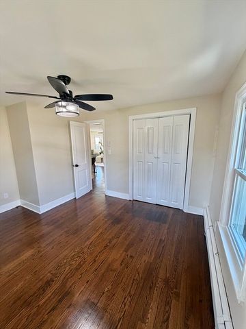 26 Mt. Tom Ave, Easthampton, MA 01027