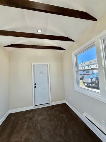 26 Mt. Tom Ave, Easthampton, MA 01027