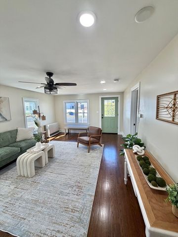 26 Mt. Tom Ave, Easthampton, MA 01027