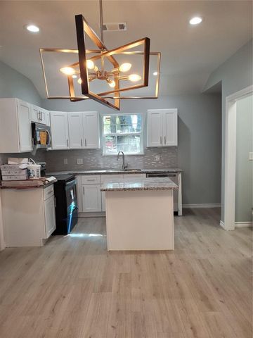 6815 Sidney, Houston, TX 77021