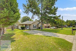 916 Wrenwood Lane, Hinesville, GA 31313