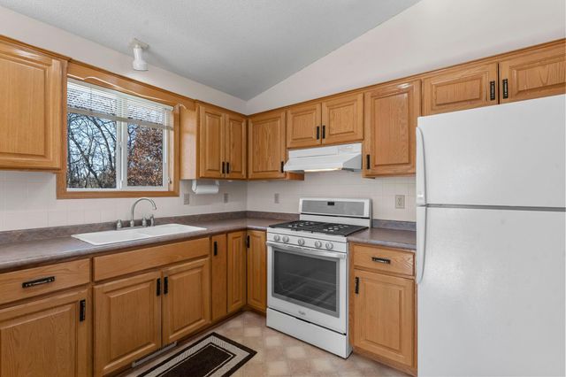 9382 191st Avenue SE, Becker, MN 55308