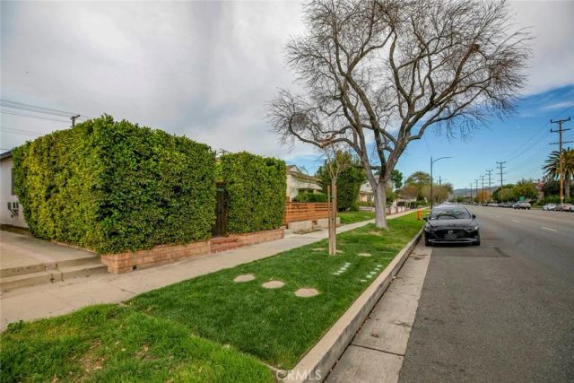 1423 N Hollywood, Burbank, CA 91505