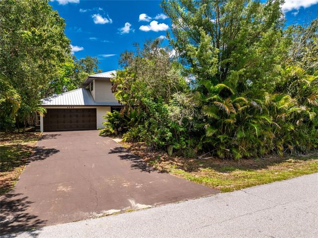 4880 WECOMA AVENUE, North Port, FL 34287