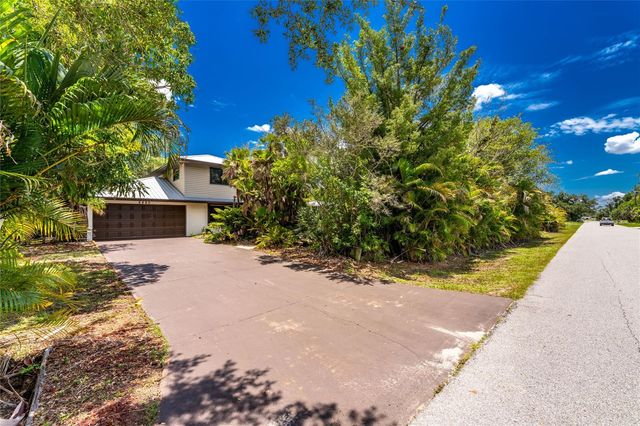 4880 WECOMA AVENUE, North Port, FL 34287