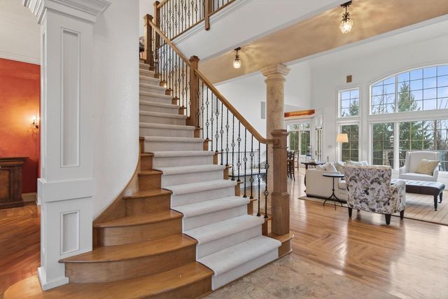 14095 N Pine Bluff ROAD, Mequon, WI 53097