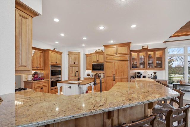 14095 N Pine Bluff ROAD, Mequon, WI 53097