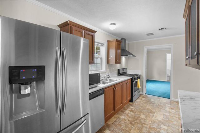 197 Jay Street, Dearborn Heights, MI 48127