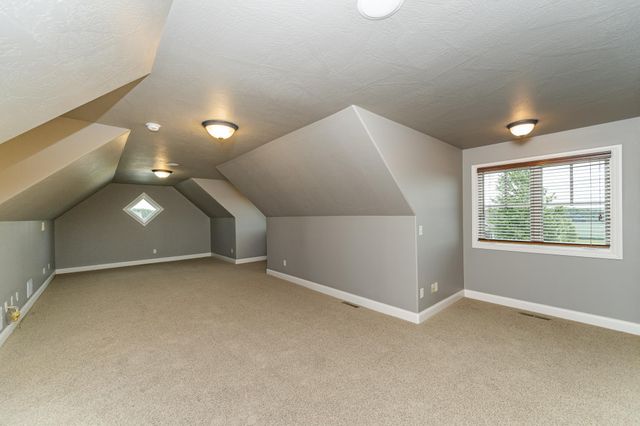 114 Prairie Stone Court SE, Stewartville, MN 55976