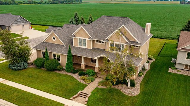 114 Prairie Stone Court SE, Stewartville, MN 55976