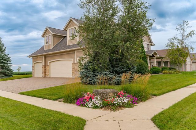 114 Prairie Stone Court SE, Stewartville, MN 55976