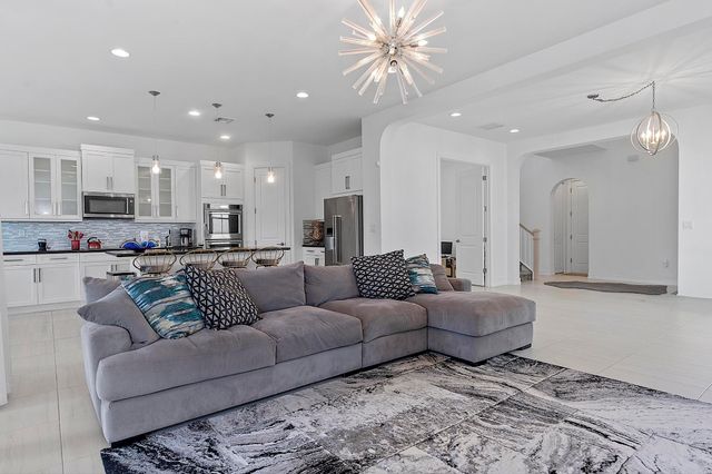 11824 SW 13th Court, Pembroke Pines, FL 33025