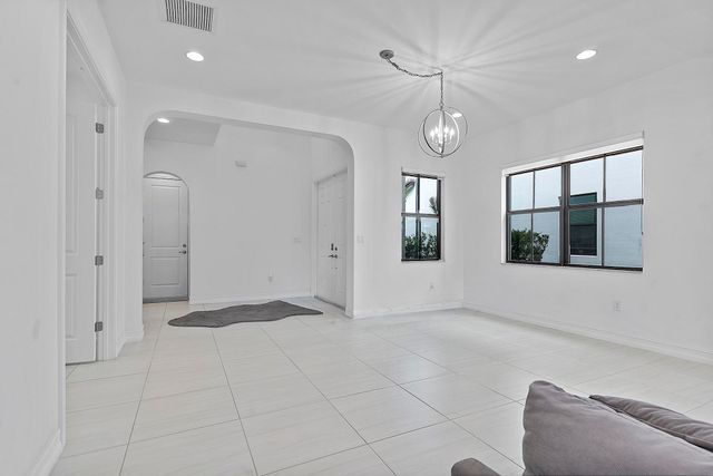 11824 SW 13th Court, Pembroke Pines, FL 33025