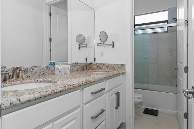 11824 SW 13th Court, Pembroke Pines, FL 33025