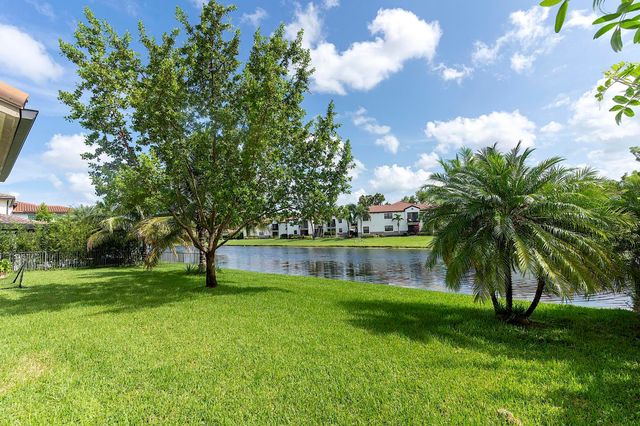 11824 SW 13th Court, Pembroke Pines, FL 33025