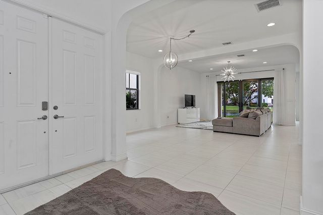 11824 SW 13th Court, Pembroke Pines, FL 33025