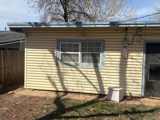 2009 46th Street, Lubbock, TX 79412