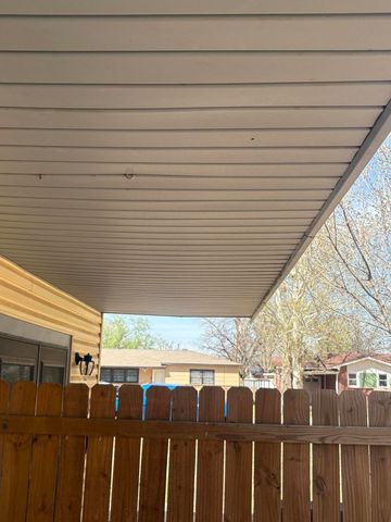 2009 46th Street, Lubbock, TX 79412