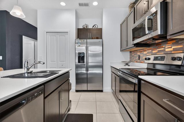 1363 CAPTIVA COVE, Sanford, FL 32771
