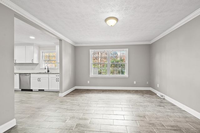 115 Oglewood Drive, Simpsonville, SC 29681