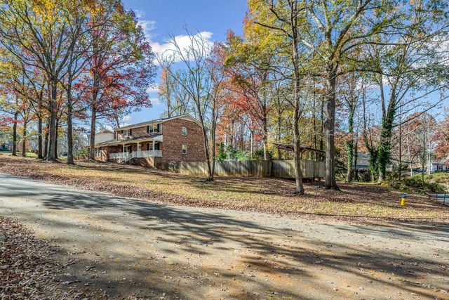 115 Oglewood Drive, Simpsonville, SC 29681