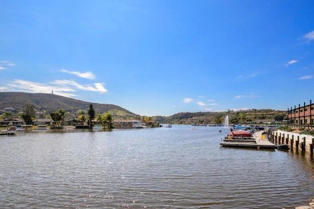 1242 Rue Saint Moritz, San Marcos, CA 92078
