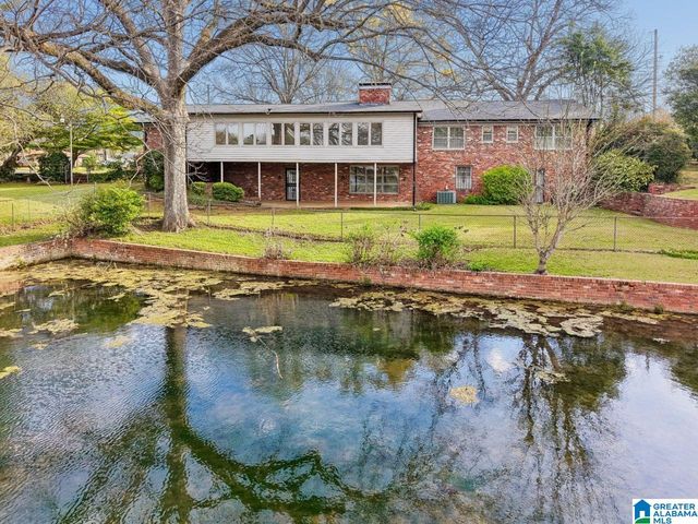 876 TWIN LAKE DRIVE NE, Birmingham, AL 35215