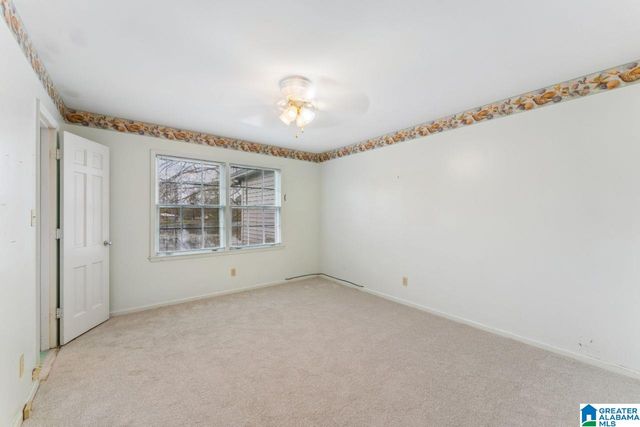 876 TWIN LAKE DRIVE NE, Birmingham, AL 35215