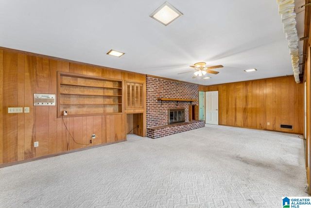 876 TWIN LAKE DRIVE NE, Birmingham, AL 35215