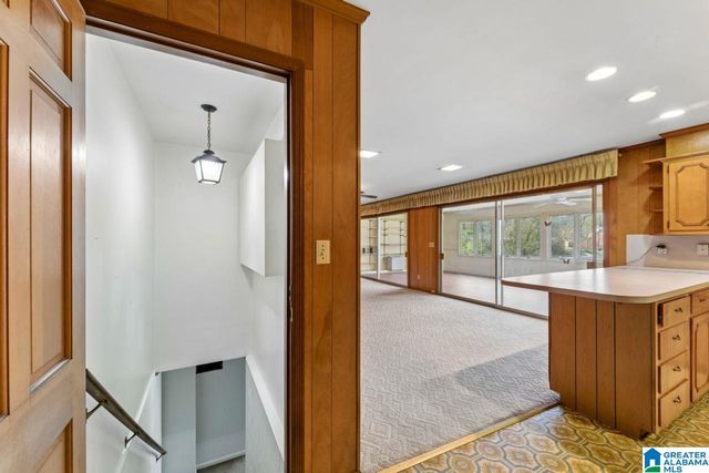 876 TWIN LAKE DRIVE NE, Birmingham, AL 35215