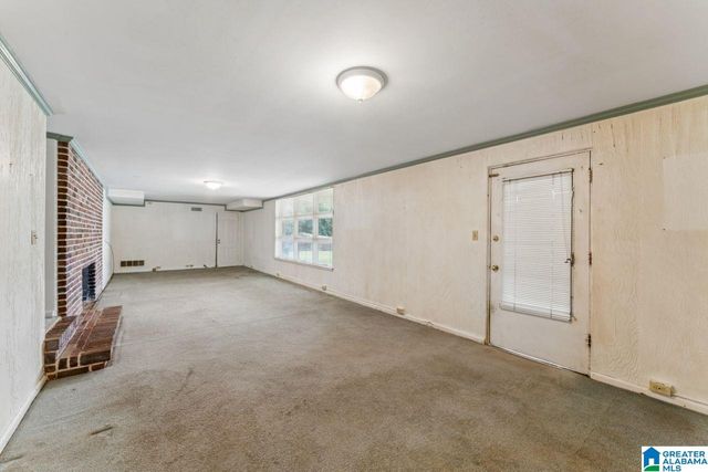 876 TWIN LAKE DRIVE NE, Birmingham, AL 35215