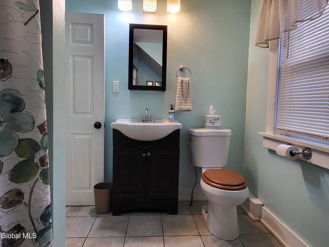 9 Putnam Street, Brunswick, NY 12180