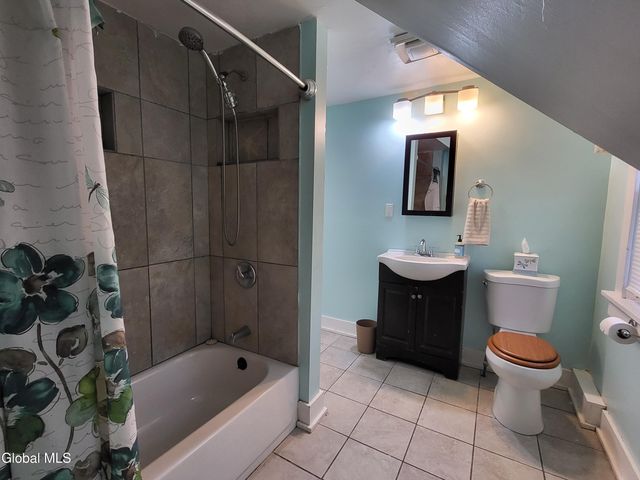 9 Putnam Street, Brunswick, NY 12180