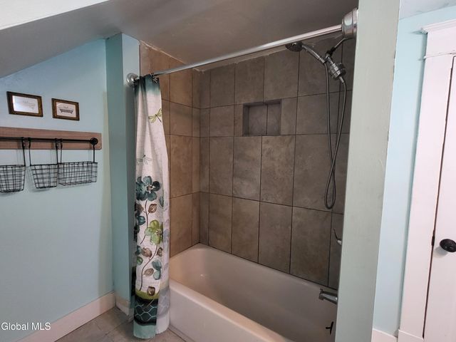 9 Putnam Street, Brunswick, NY 12180