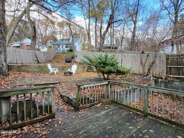 9 Putnam Street, Brunswick, NY 12180