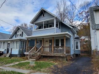 9 Putnam Street, Brunswick, NY 12180