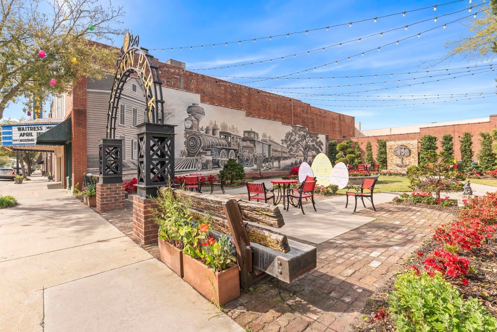 337 Main St. Historic Downtown, Conway, SC 29526 — photo 5
