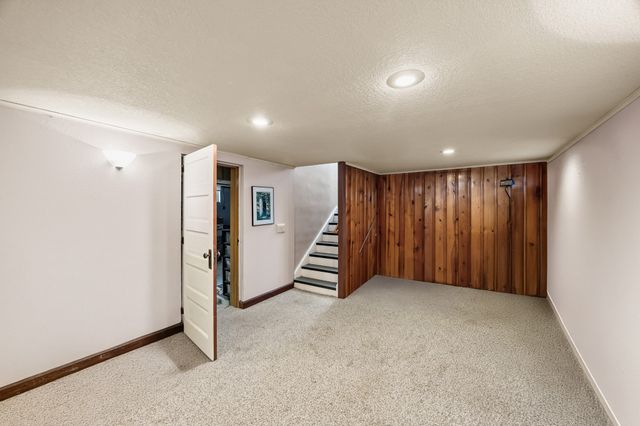 2824 44th Street, Des Moines, IA 50310
