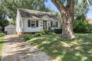 2824 44th Street, Des Moines, IA 50310