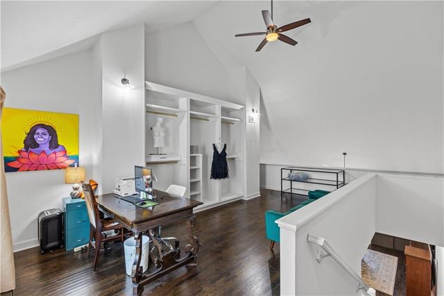 1109 W 47TH Street B, Kansas City, MO 64112