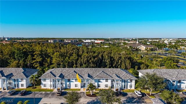 8461 Bernwood Cove LOOP 305, Fort Myers, FL 33966