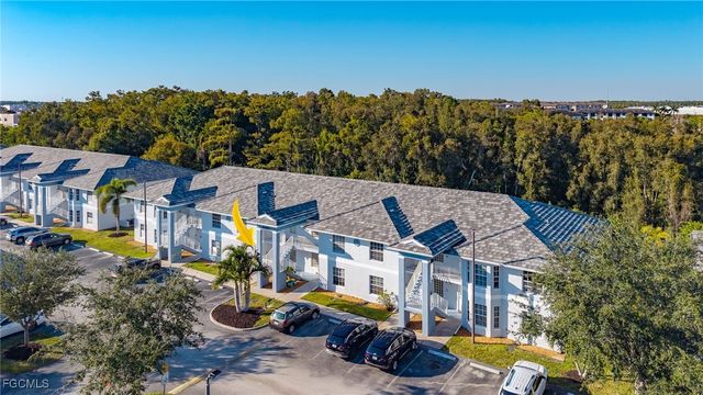 8461 Bernwood Cove LOOP 305, Fort Myers, FL 33966