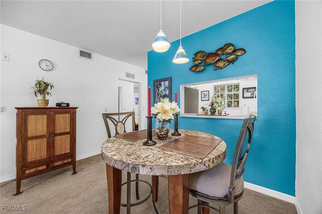 8461 Bernwood Cove LOOP 305, Fort Myers, FL 33966