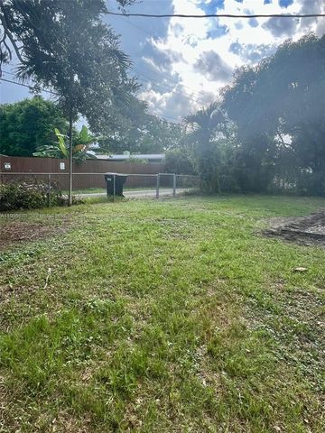 1776 NE 178 STREET, Miami, FL 33162