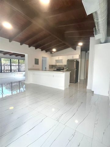 1776 NE 178 STREET, Miami, FL 33162